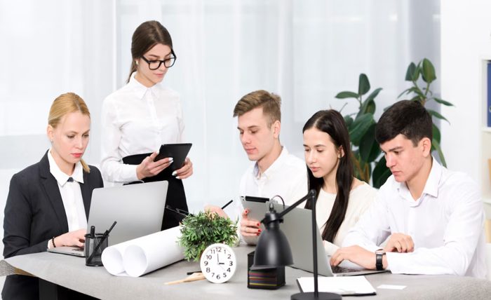 Staffing Smart: When to Scale In-House Teams and When to Outsource