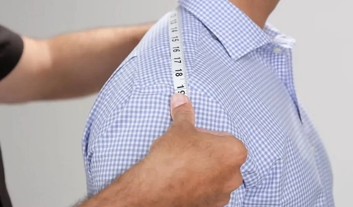 Shoulder Width Measurement – Common Mistakes