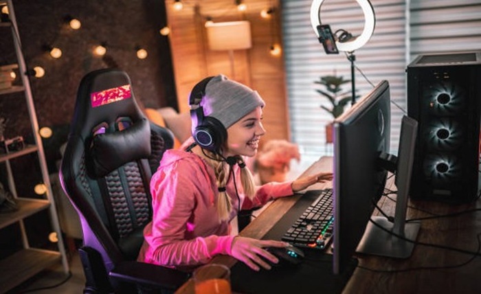 Why Online Gaming Feels So Entertaining And Immersive