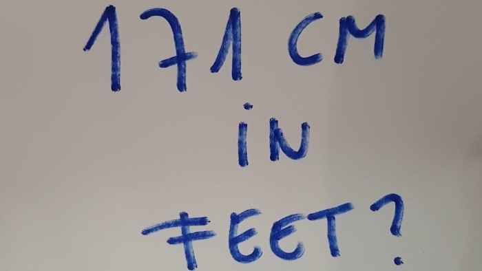 How Tall Is 171 Cm in Feet 1